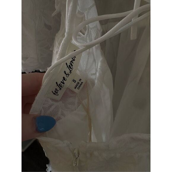 NWT For Love & Lemons Leighton White Floral Maxi Dress Size Small - Picture 6 of 12
